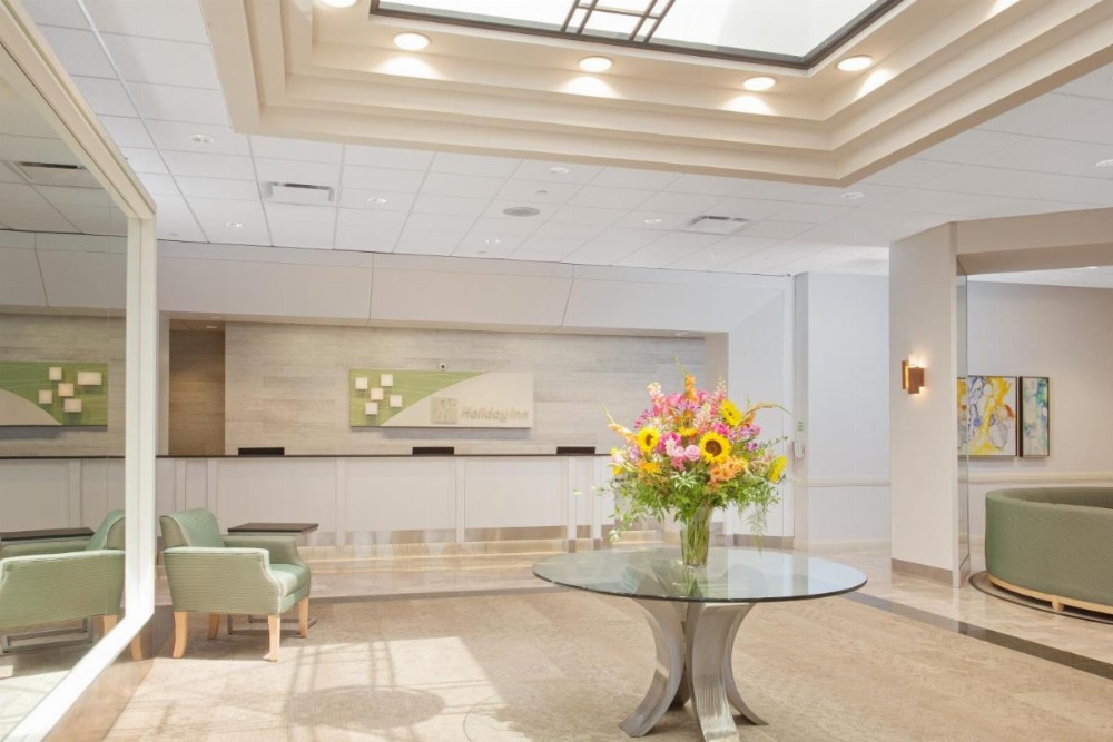 Holiday Inn Bridgeport-Trumbull-Fairfield