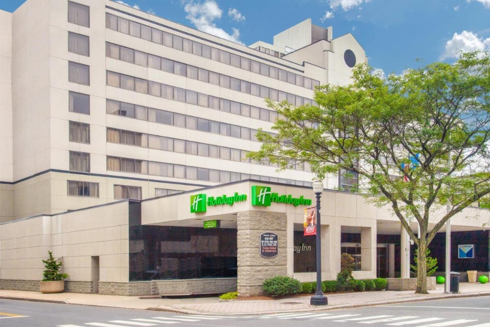 Holiday Inn Bridgeport-Trumbull-Fairfield